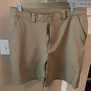 Men’s Under Armour Performance Golf Shorts size 34
